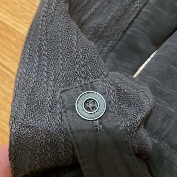 Anthropologie blazer jacket. Has zip/snap closure and cinch tie waist. - Picture 3 of 6